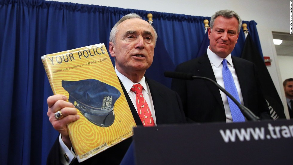 Bill Bratton, left, with Mayor Bill de Blasio in 2013. 