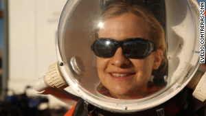 See what it&#39;s like to live on Mars