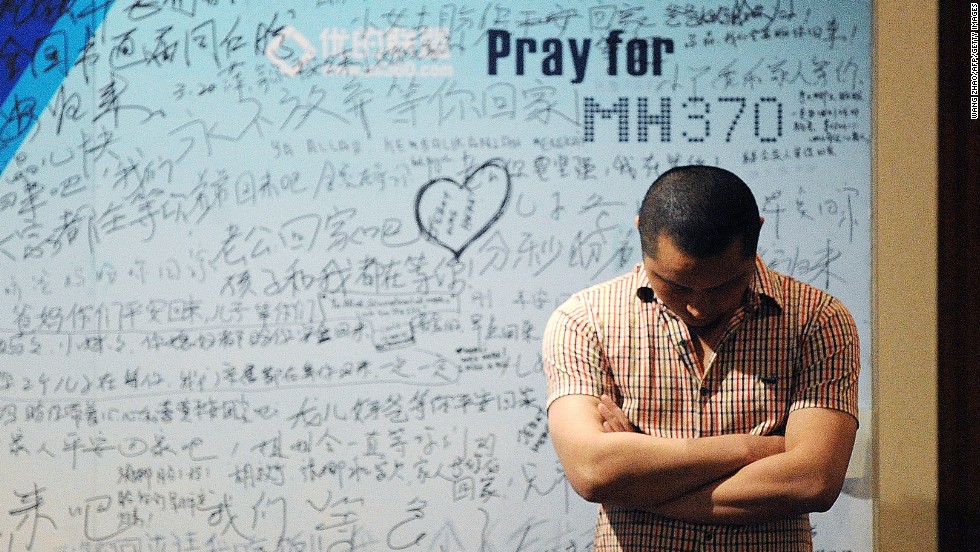 Agonizing wait for families of MH370 victims 
