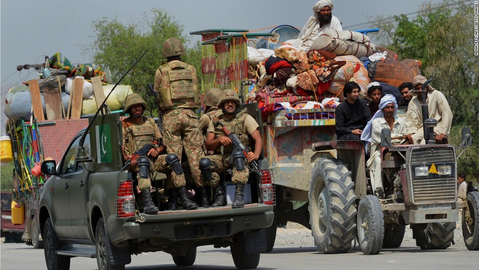 Pakistan's Refugee Crisis Fuels Risk Of Spreading Polio - CNN.com