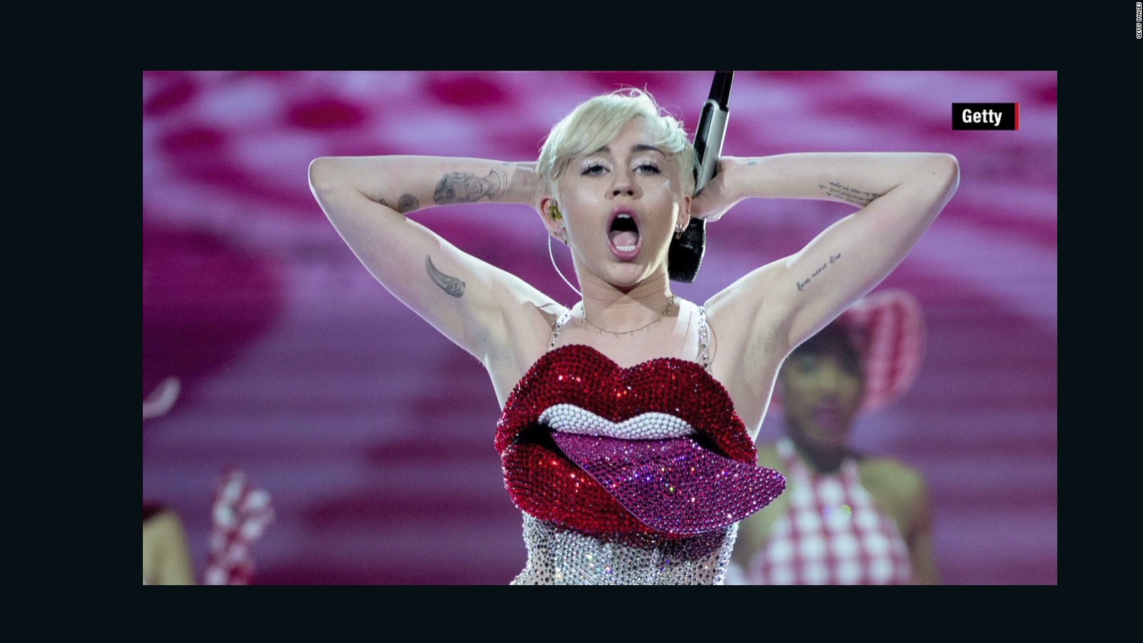 Miley Cyrus and the Flaming Lips will tour together.