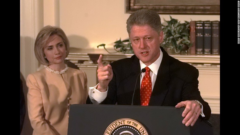Hillary Clinton Heckled By Nh Lawmaker Over Bill Clintons Sex Scandals