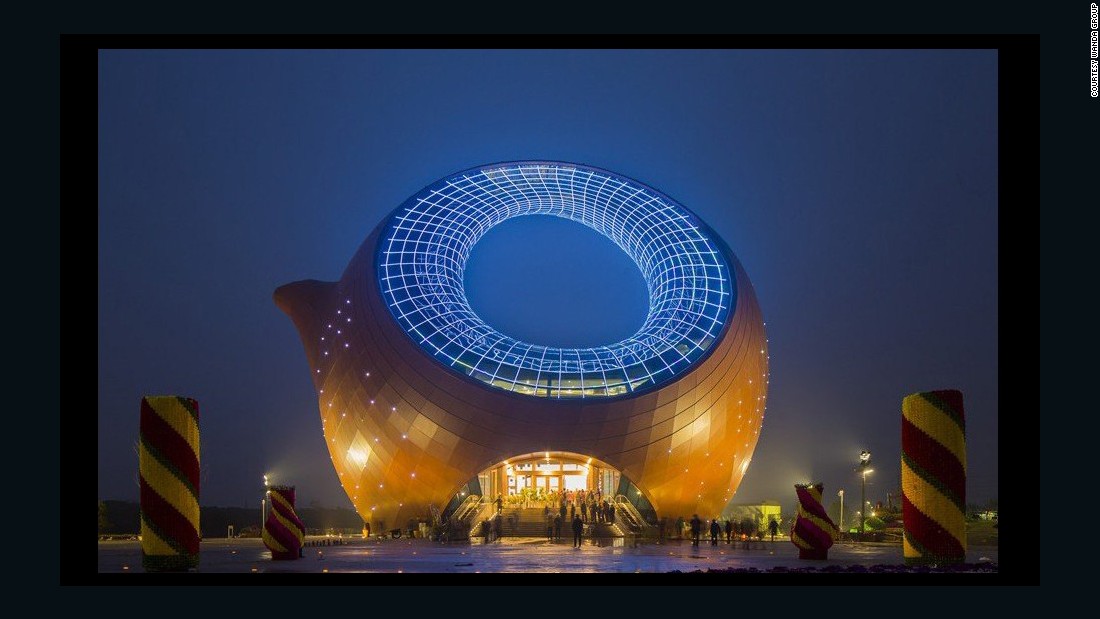 This teapot-shaped building was built in in Wuxi. 