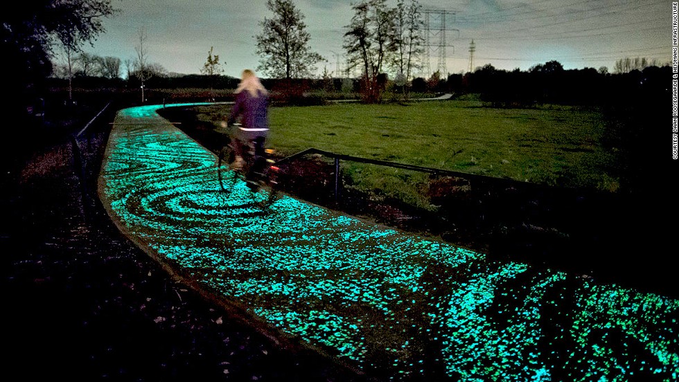 Roosegaarde describes the blend of science and art used to create the pathway as "techno-poetry."
