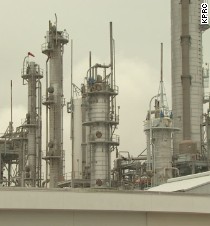 4 Workers Die In Texas Chemical Plant Leak - CNN.com