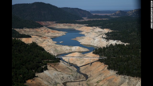 As the severe drought in California continues for a third straight year, water levels in the State's lakes and reservoirs is reaching historic lows.