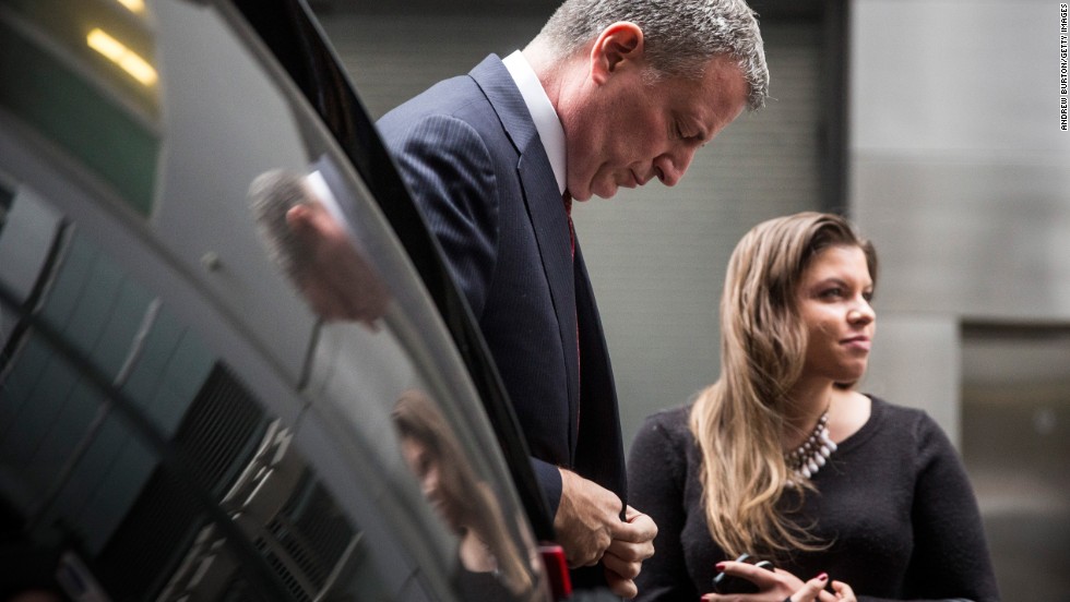 De Blasio not ready to endorse Hillary Clinton yet - CNN.