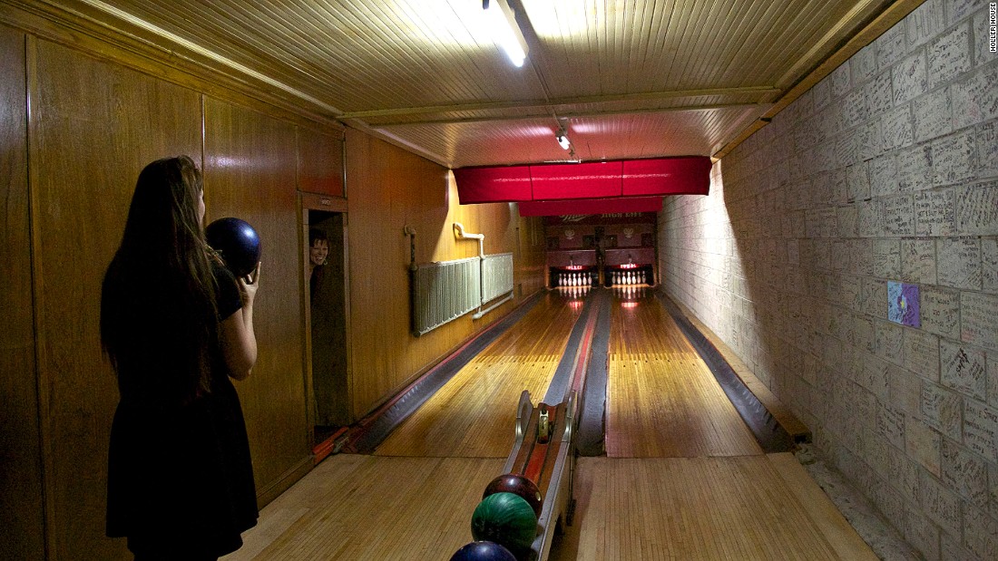 Americas Best Old Fashioned Bowling Alleys