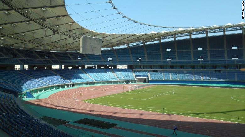 The ground was partially modeled on English Premier League club Arsenal&#39;s Emirates Stadium.