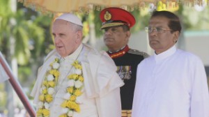 Pope pushes for reconciliation in Sri Lanka