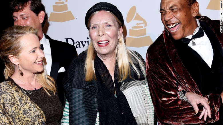 150211072131-01-joni-mitchell-0211-exlarge-169.jpg