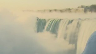 Frozen Niagara Falls creates huge misty ice cloud