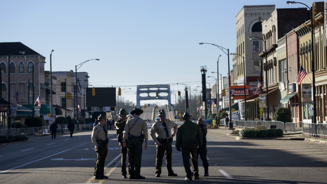 Bloody Sunday remembrance march in Selma celebrates freedom - CNN.