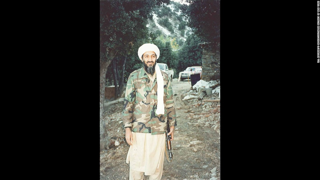 Bin Laden pertama kali pergi ke Afghanistan pada 1980-an untuk berpartisipasi dalam perang melawan Uni Soviet. Ia mendirikan Al Qaeda dengan pejuang dari konflik itu.