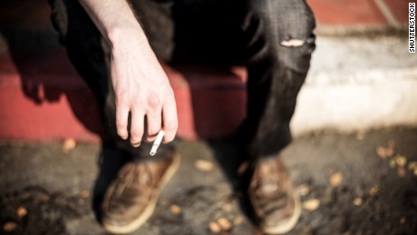 Raising the smoking age