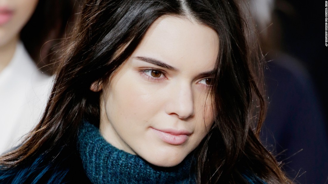 150319104016-kendall-jenner-0218-super-169.jpg