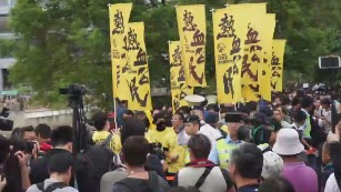 Hong Kong citizens protest over shopping