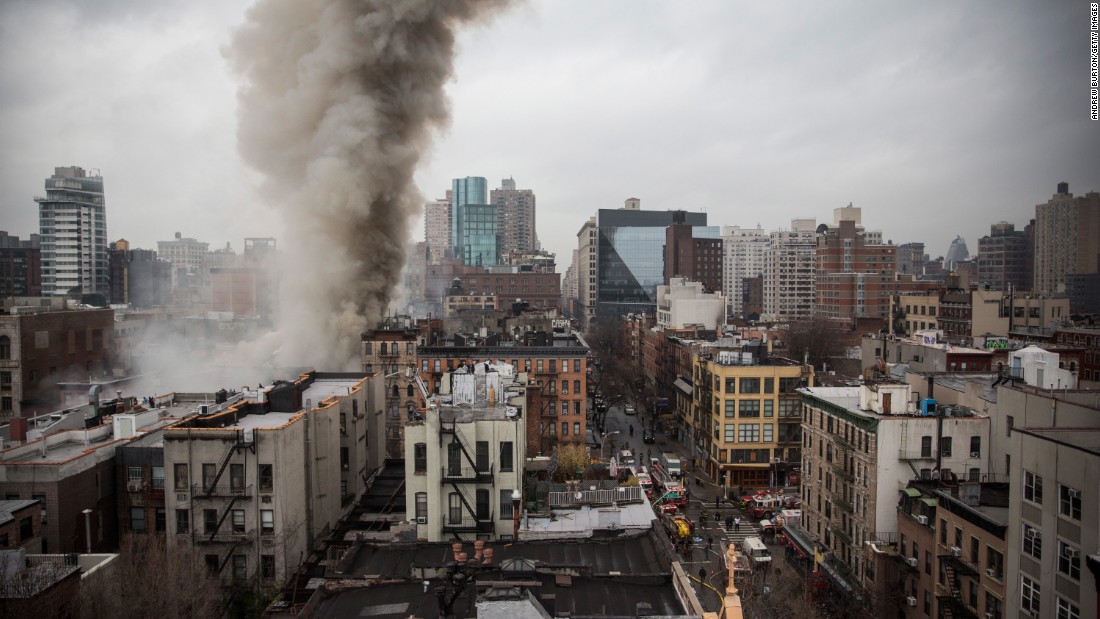 Explosion rocks New York City; building collapses - CNN.