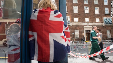 Royal baby: Duchess of Cambridge goes into labor - CNN.com