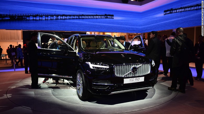 Volvo shows off its XC90, which the company claims is &quot;the most luxurious&quot; car made in Volvo&#39;s history. It says there are fewer buttons and a more &quot;intuitive connection&quot; between the driver and the car -- for example, you can say &quot;Play the Boss&quot; and it&#39;ll blare out Bruce Springsteen.