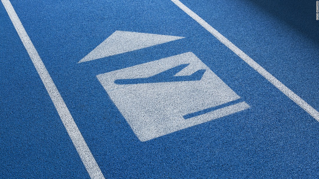 http://i2.cdn.turner.com/cnnnext/dam/assets/150421101042-narita-airport-running-track-3-super-169.jpg