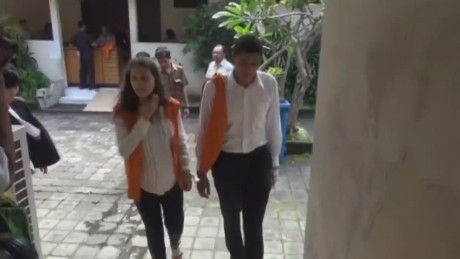 U.S. Couple Guilty Of Bali Suitcase Murder - CNN.com