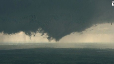 Live Event: Ominous Storm Approaching Nebraska - Cnn.com