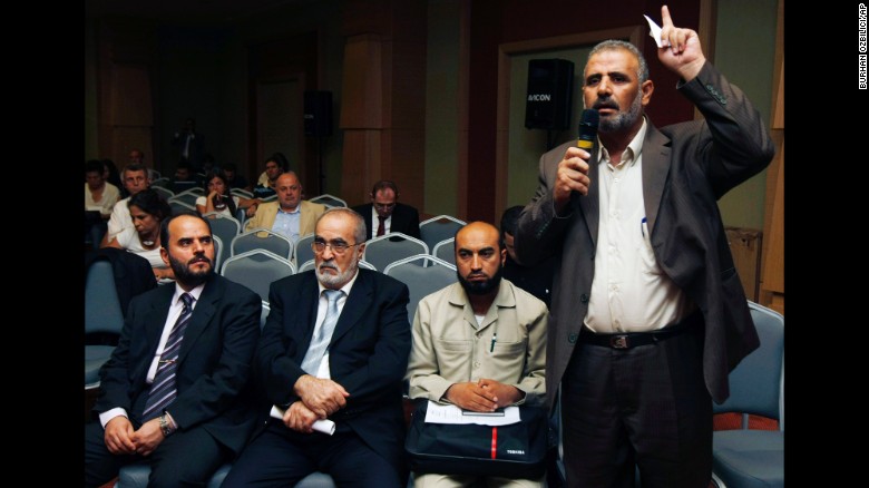Jamal al-Wadi of Daraa speaks in Istanbul on September 15, 2011, after an alignment of Syrian opposition leaders announced the creation of a Syrian National Council -- their bid to present a united front against al-Assad&#39;s regime and establish a democratic system.