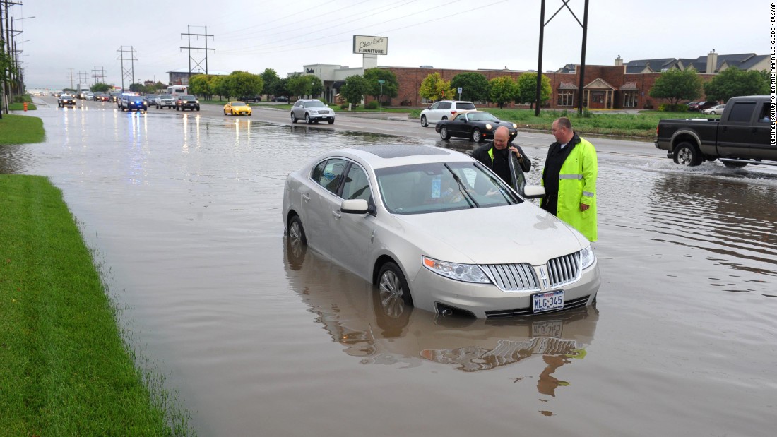 Police make an emergency rescue in Amarillo, Texas, on Saturday, May 23.