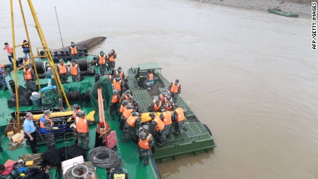 Anger builds over Chinese shipwreck