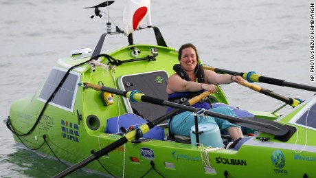 Rower gives up 8 days into epic trip