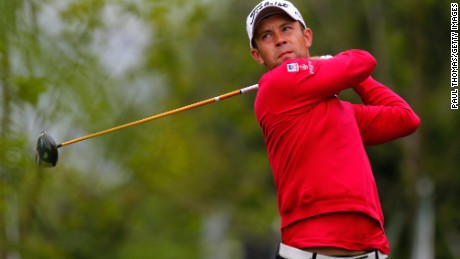 Nightmare day for golfer