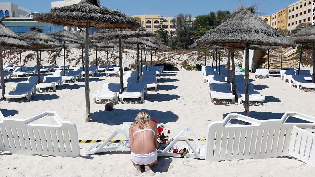 Tunisia Hotel Attack 38 Killed Tourists Flee 