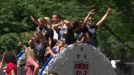 Watch World Cup champs' parade in New York