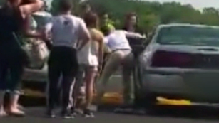 merriam kansas woman rescues baby from hot car in parking lot dnt_00003929.jpg