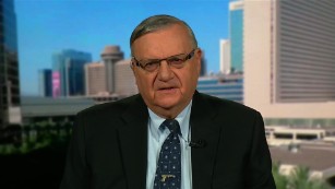 150723153214-joe-arpaio-tapper-intv-wolf-07-23-medium-plus-169.jpg