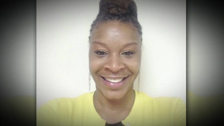 150723204732-exp-sandra-bland-arrest-death-young-dnt-erin-00022126-large-169.jpg