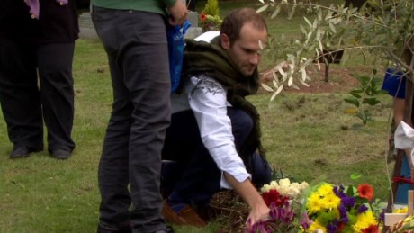 Tributes to Briton who died fighting ISIS