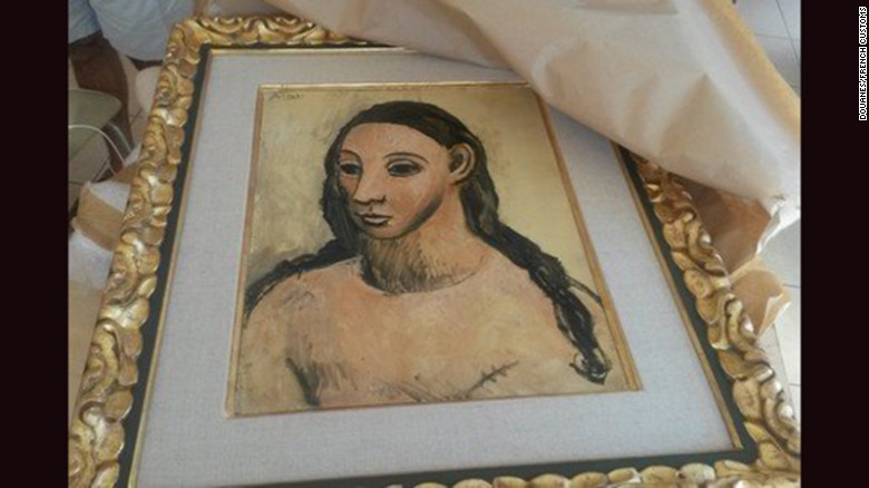 French customs seized Picasso&#39;s &quot;Head of a Young Woman&quot; belonging to Spanish banking billionaire from yacht in Corsica.