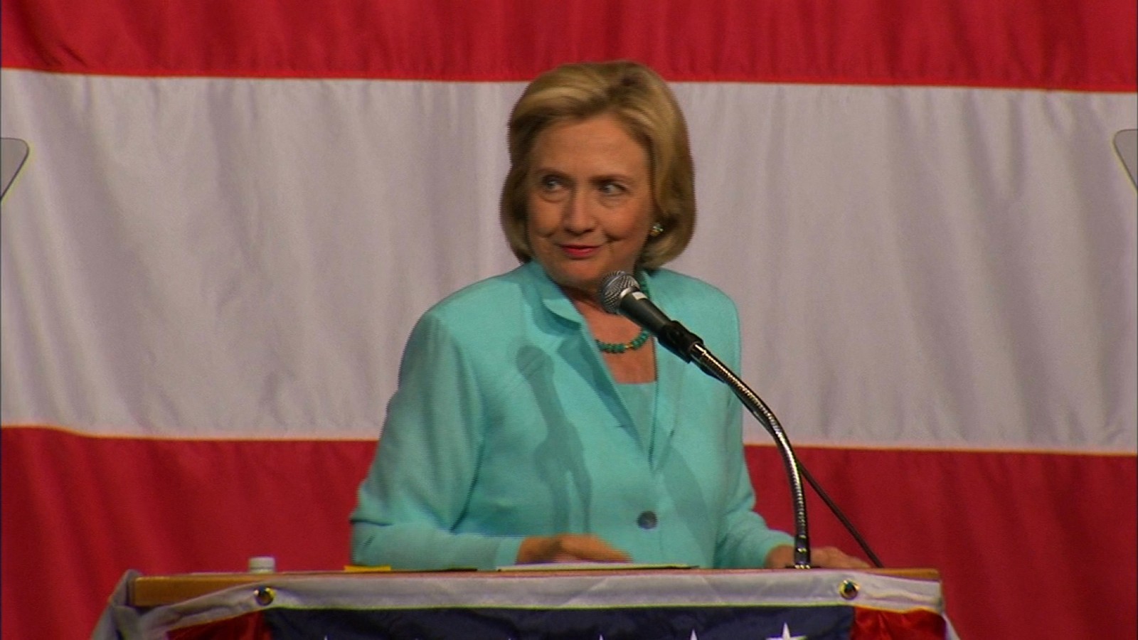 Clinton: GOP candidates are Trump without 'the hair'