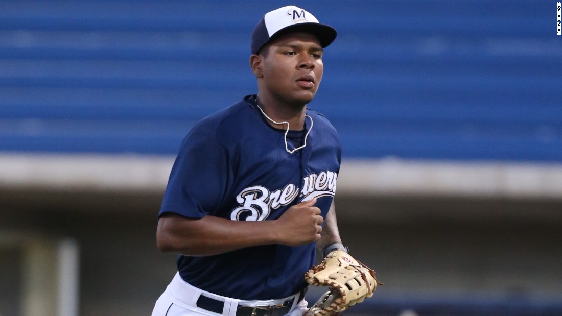 David Denson, a first baseman for the Milwaukee Brewers' rookie affiliate in Helena, Montana, told &lt;a href=&quot;http://www.cnn.com/2015/08/16/us/david-denson-baseball-gay-feat/index.html&quot;&gt;the Milwaukee Journal Sentinel in August 2015&lt;/a&gt; that he is gay. The news makes him the first active player affiliated with a Major League organization to come out publicly. Click through to see other openly gay athletes.