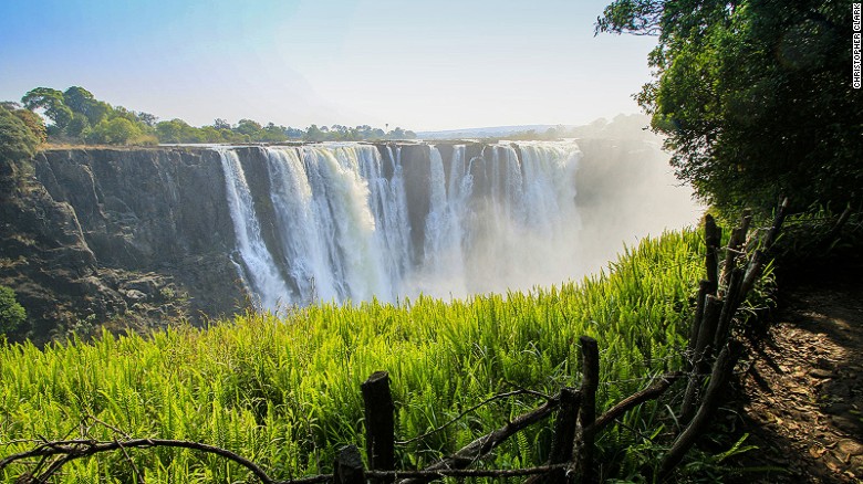 Victoria Falls is known to locals as &quot;Mosi-oa-Tunya&quot; (&quot;The Smoke that Thunders&quot;).