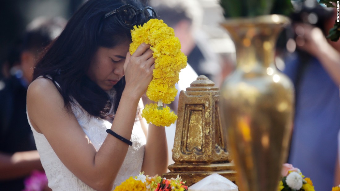 A woman prays at the Erawan Shrine in Bangkok, Thailand, on Wednesday, August 19. Thai monks led prayers for the reopening of the Bangkok shrine where &lt;a href=&quot;http://www.cnn.com/2015/08/19/asia/thailand-bangkok-bombing/index.html&quot;&gt;a bomb killed 20 people&lt;/a&gt; on Monday, August 17.