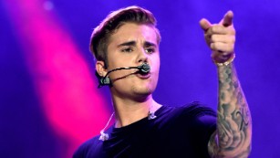 Singer Justin Bieber performs onstage during 102.7 KIIS FM's 2015 Wango Tango at StubHub Center on May 9, 2015 in Los Angeles, California.