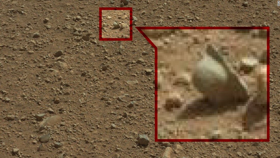 Strange Mars photos, stranger stories