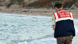 The body of a drowned baby washes up on Turkish beach