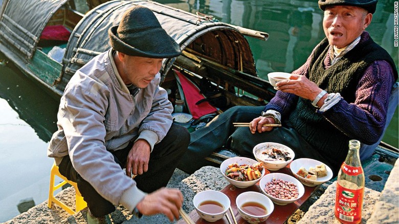The experts of Saveur &quot;decided to give an award to something that isn&#39;t what people immediately think of when they think of good taste.&quot; They&#39;re correct that the stinky food of Shaoxing isn&#39;t easy to like at first.