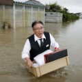 07 japan flooding 0910