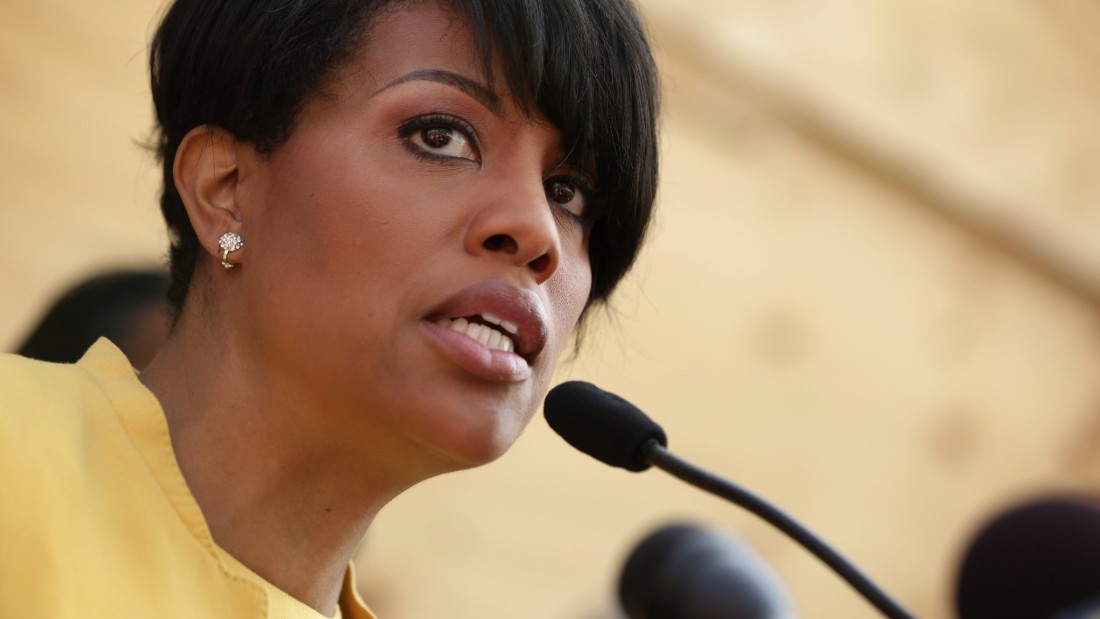 Baltimore mayor: Trump probably can't name 10 people of color close to him