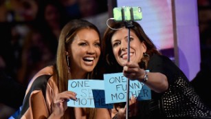 ATLANTIC CITY, NJ - SEPTEMBER 13:  Vanessa Williams and Miss New Jersey 1995 Dena Blizzard attend the 2016 Miss America Competition at Boardwalk Hall Arena on September 13, 2015 in Atlantic City, New Jersey.  (Photo by Michael Loccisano/Getty Images for dcp)